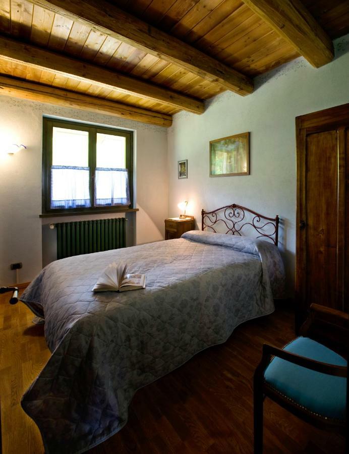 Гостевой дом Cascina Il Ginepro Синио Экстерьер фото